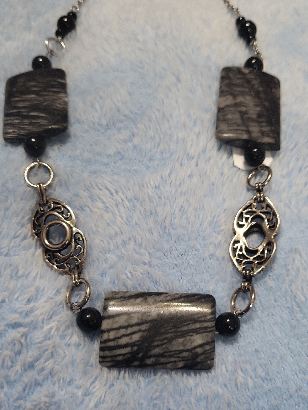 Elegant Black and Gray Stone Statement Necklace - Women Jewelry